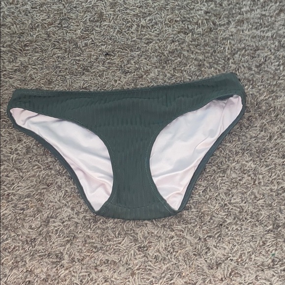 green swimsuit bottoms - Picture 1 of 1